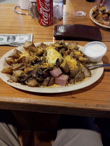 De Witt Country Store